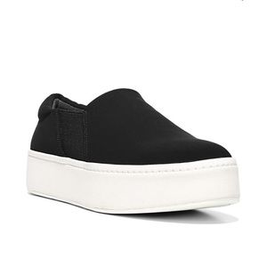 VINCE WARREN SLIP ON SNEAKERS
